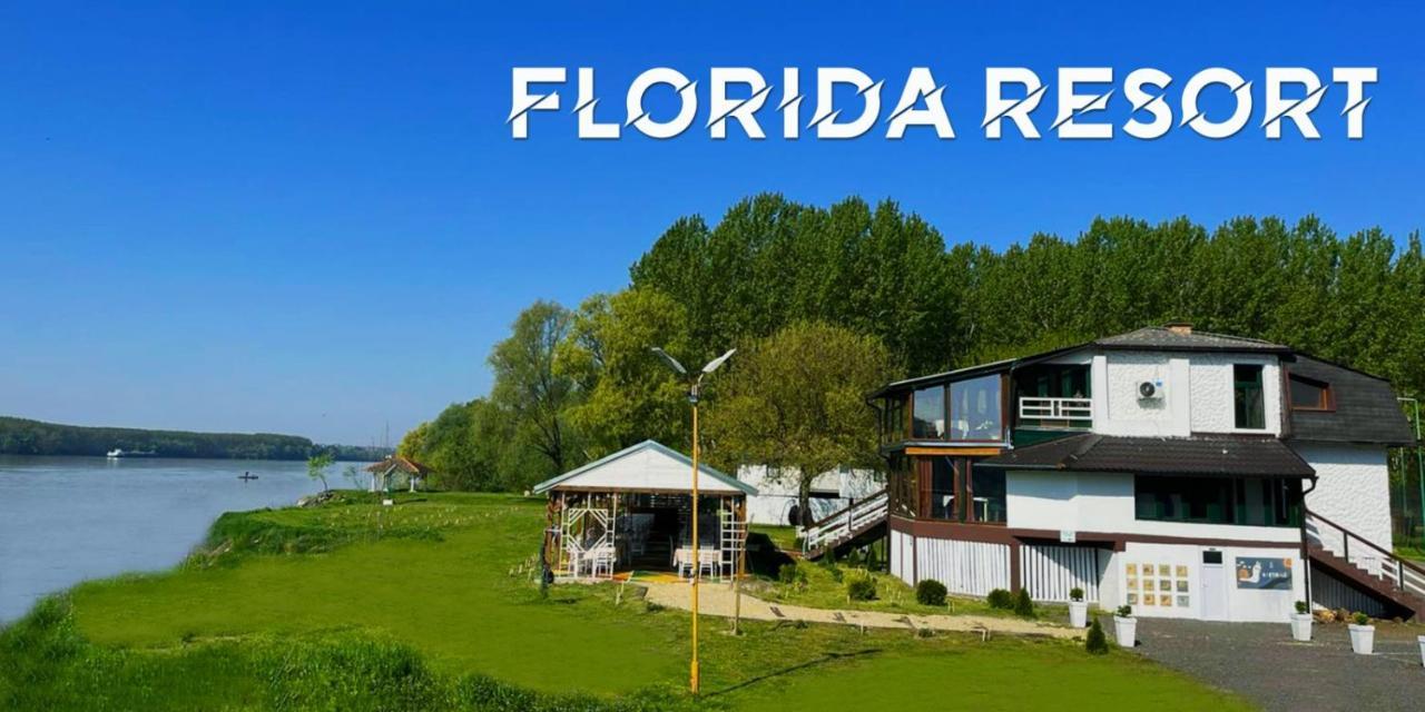 Florida Resort Backa Palanka Bagian luar foto